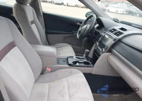 2012 Toyota Camry Le z USA, uszkodzony, nr VIN 4T4BF1FK9CR193186